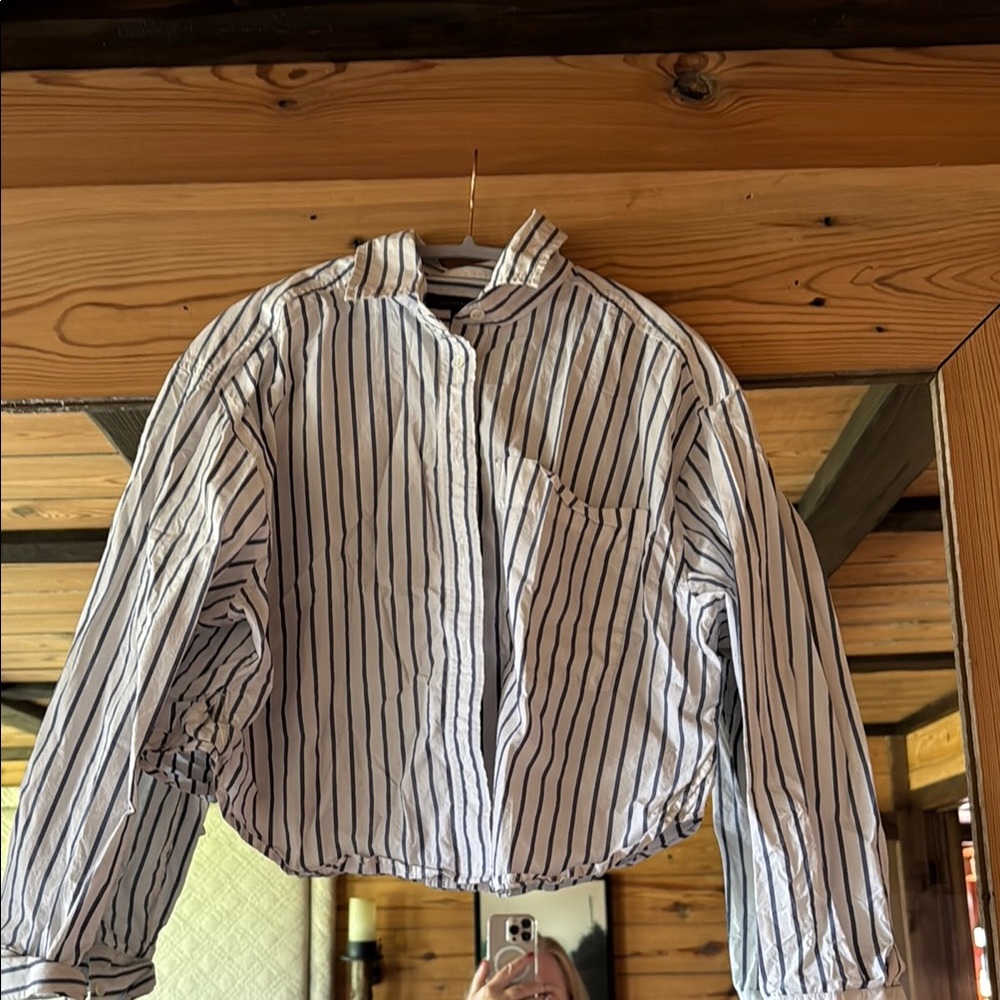 Banana Republic striped cropped shirt -- Free Shipping!